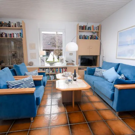 Achtern Diek Apartment *